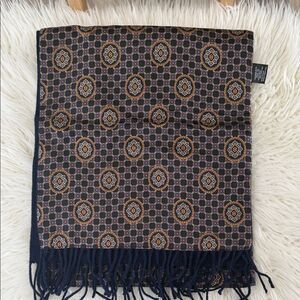 Tie Rack Silk & Lambswool Elegant Black and Gold Patterned Scarf NWT